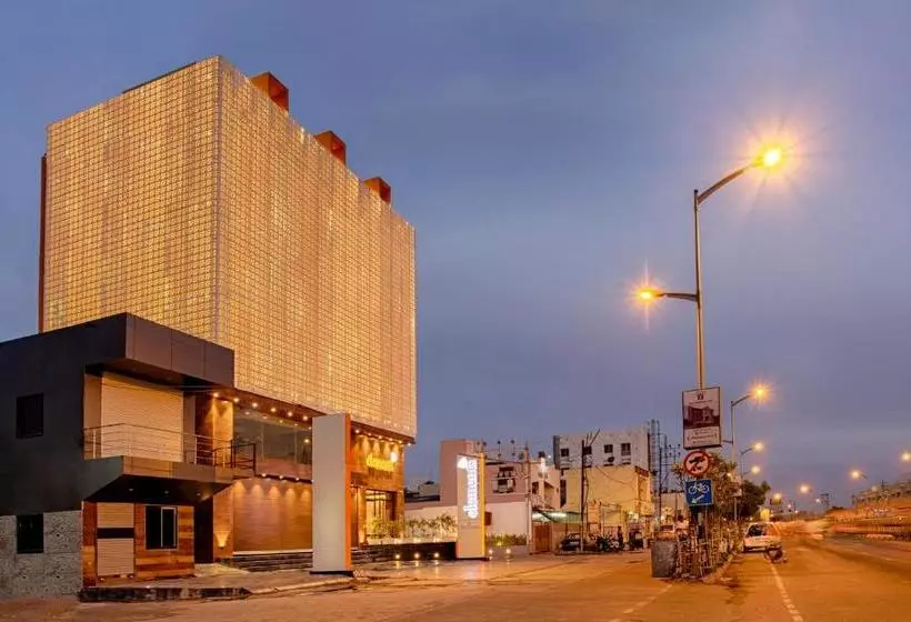 هاستل The Elements