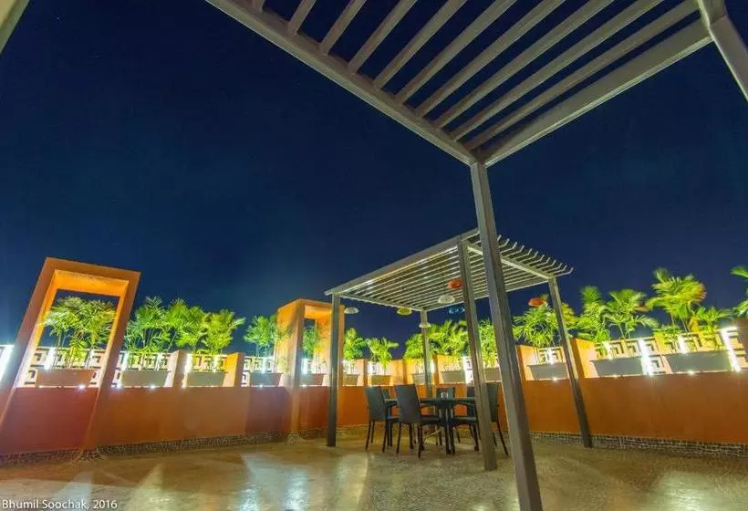 هاستل The Elements