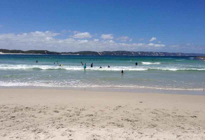 Bed and Breakfast Base Guest House