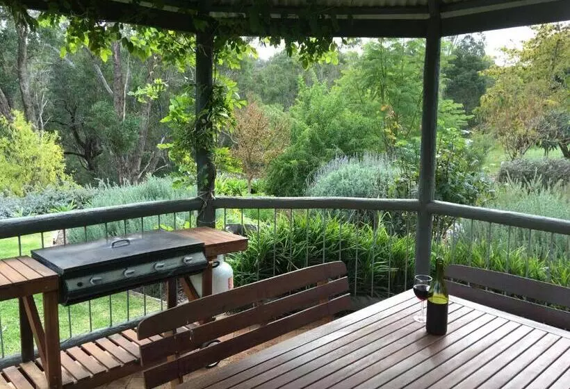 ベッドアンドブレックファースト Rickaty On Blackwood