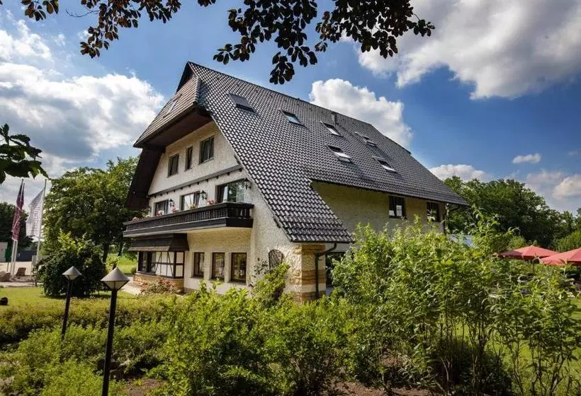 Hotelli Deeke's Quellenhof