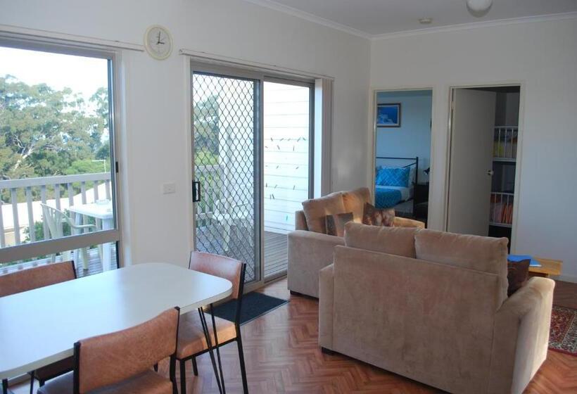 Lookout Holiday Units