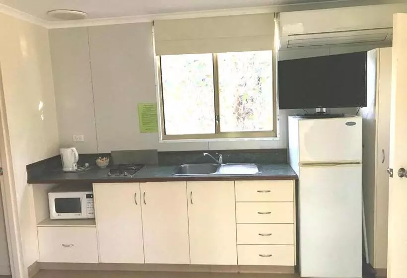 モーテル Aaok Karratha Caravan Park