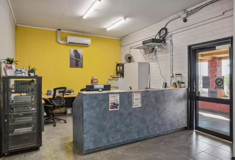 モーテル Aaok Karratha Caravan Park