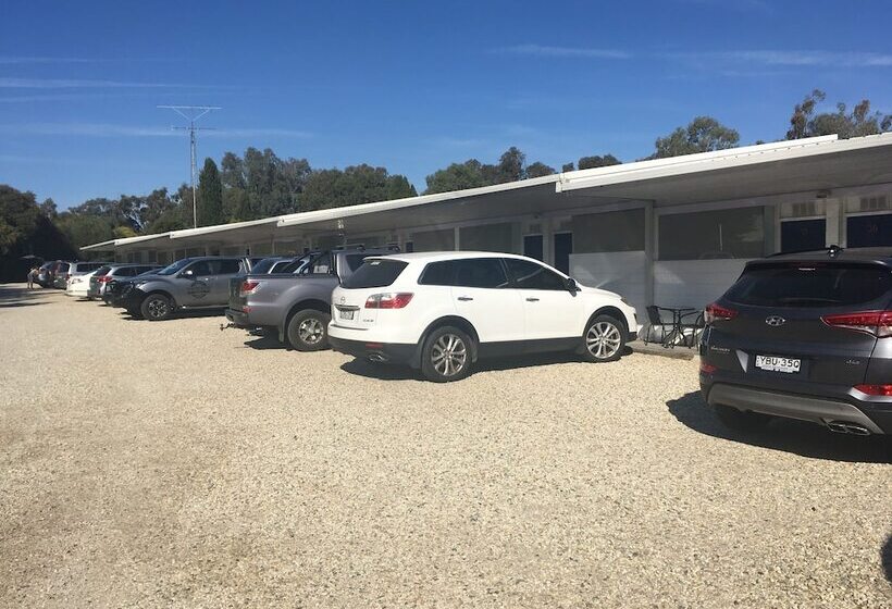 فندق على الطريق Byer Fountain Motor Inn