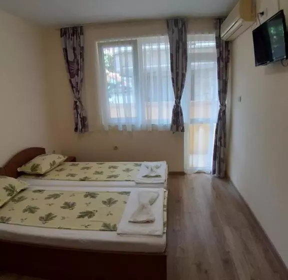 پانسیون Guest House Diamandievi
