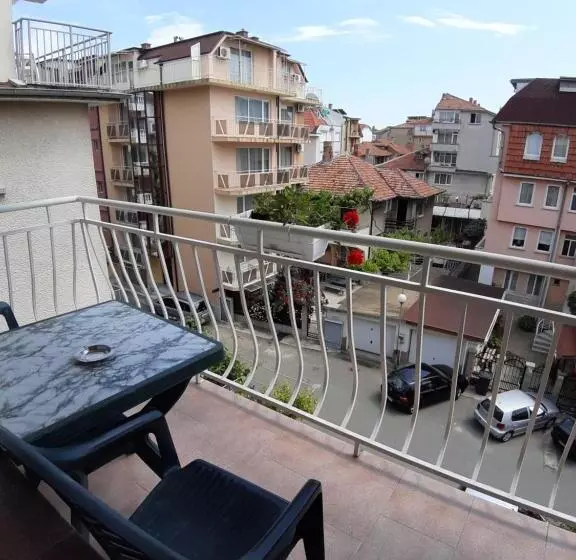 پانسیون Guest House Diamandievi