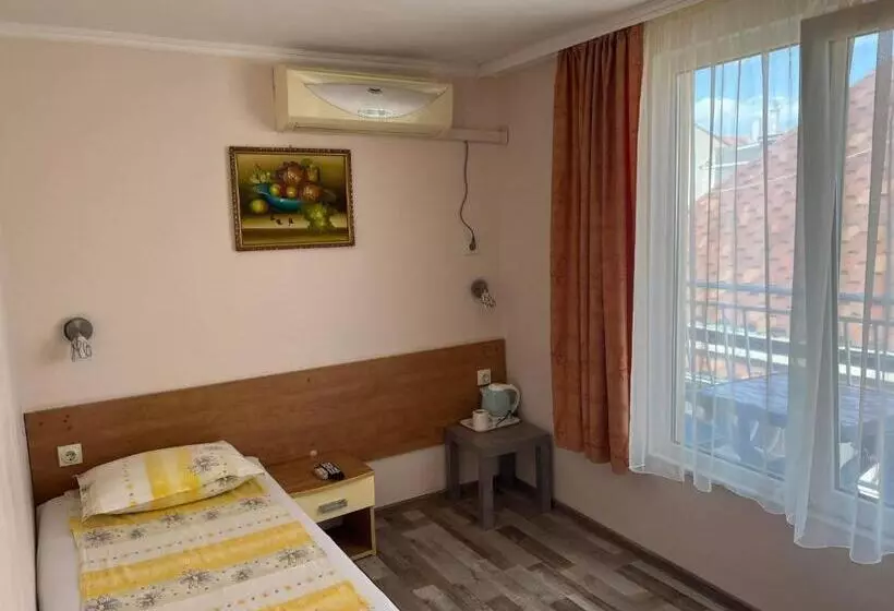 پانسیون Guest House Diamandievi