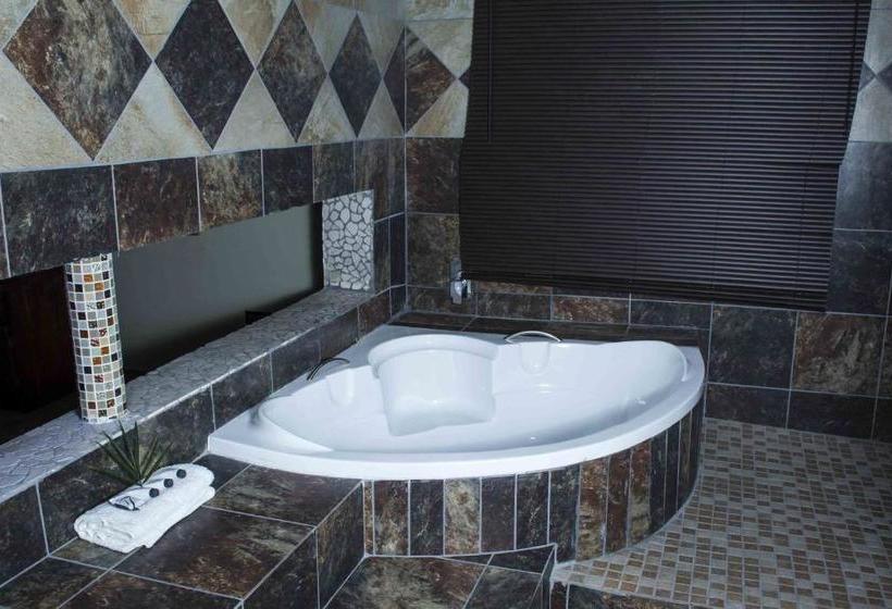 Pomegranite Golf Resort & Spa