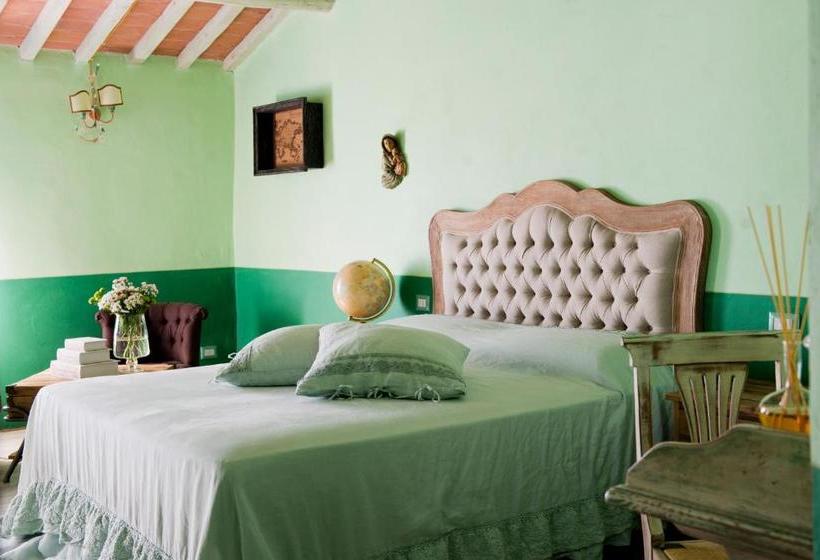 リゾートホテル Tenuta Le Tre Virtù