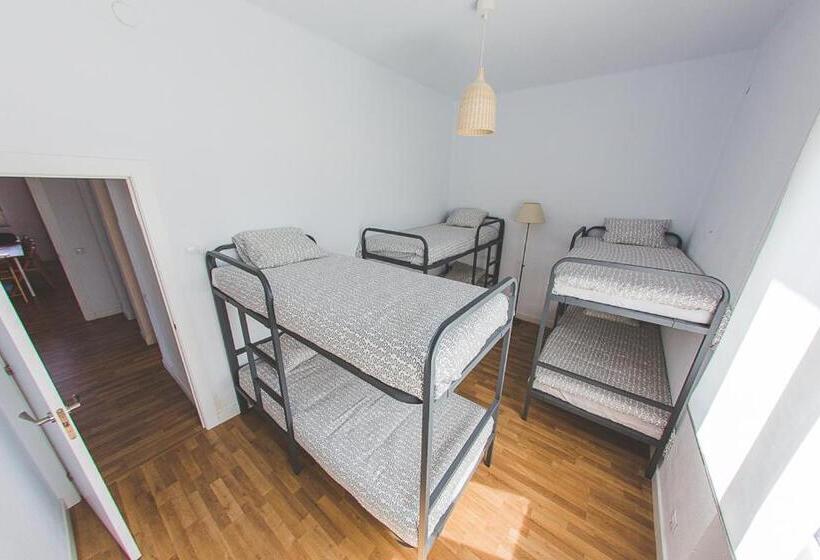 فندق صغير El Pez Escorpion