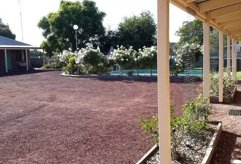 Barham Colonial Motel