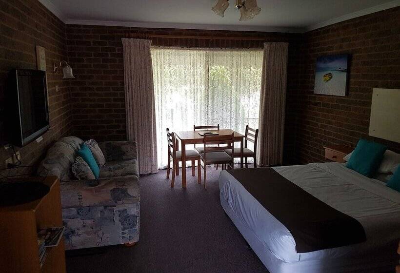 Barham Colonial Motel