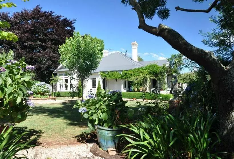 Aamiaismajoitus (B&B) Willow Lodge