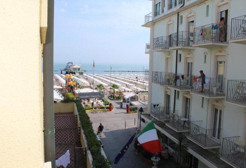 בית מלון כפרי Splendid