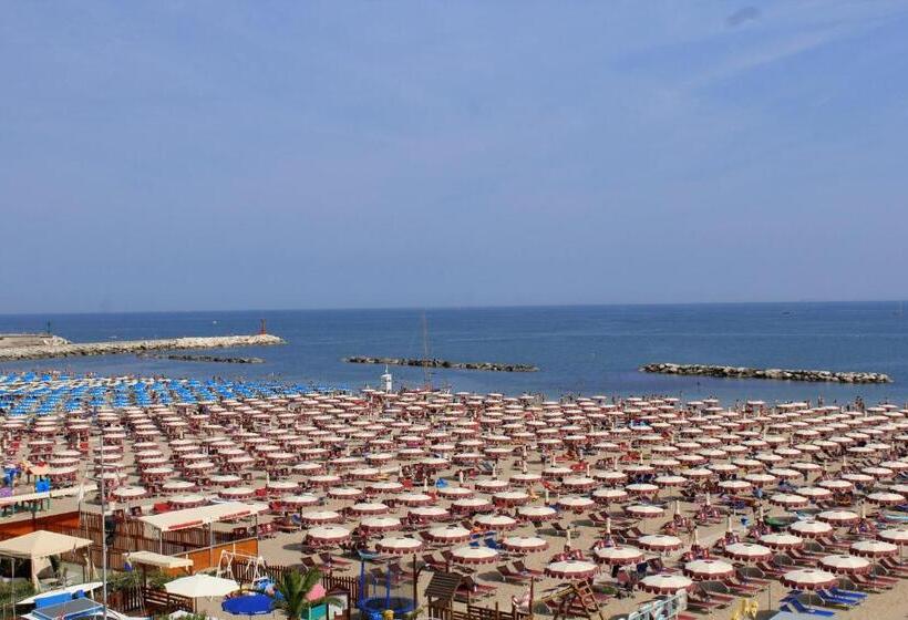 בית מלון כפרי Splendid