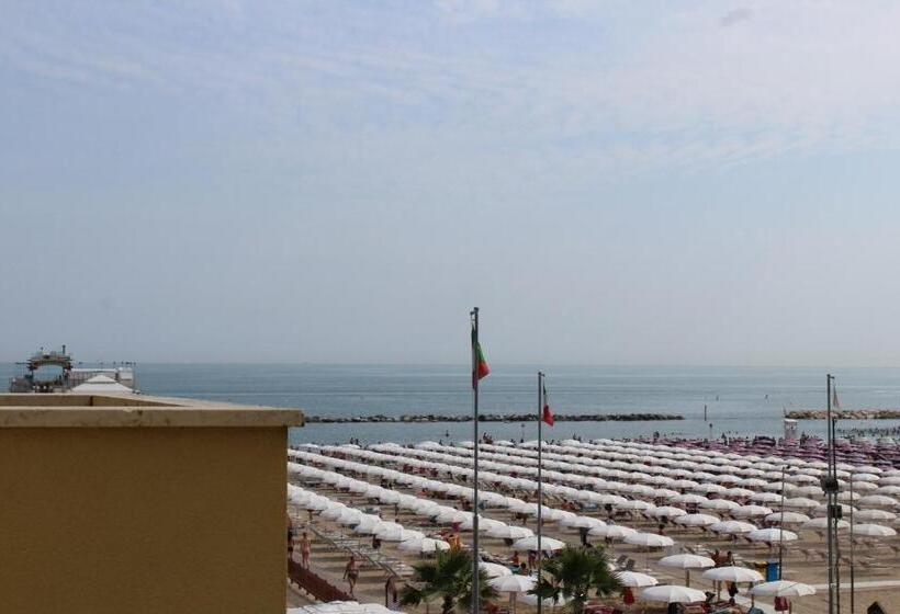 בית מלון כפרי Splendid