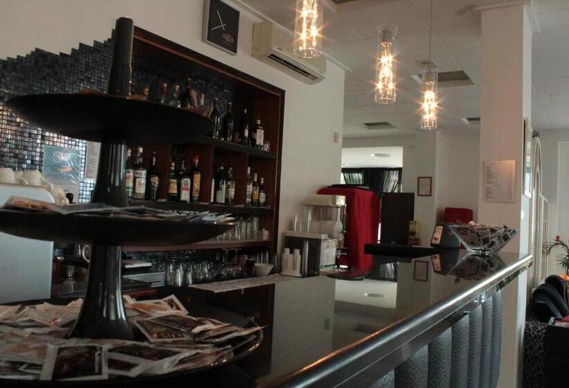 בית מלון כפרי Splendid