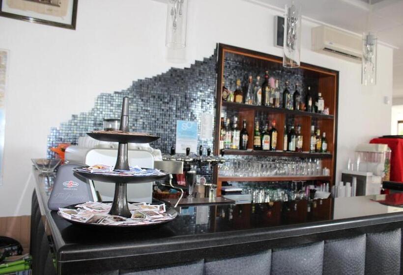 בית מלון כפרי Splendid