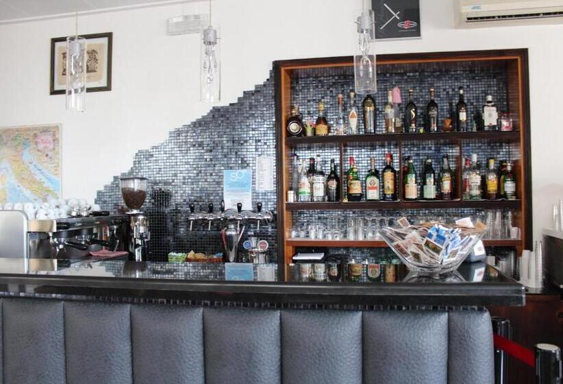 בית מלון כפרי Splendid