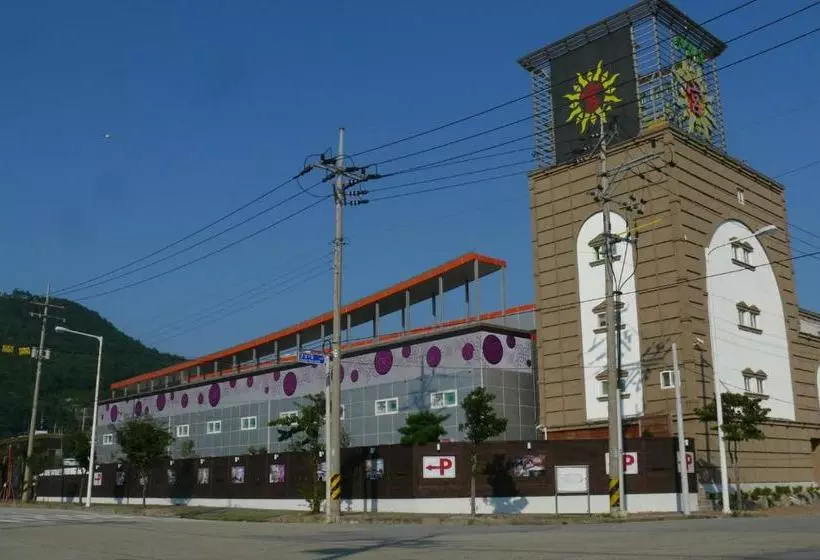 モーテル Yeosu  Goong