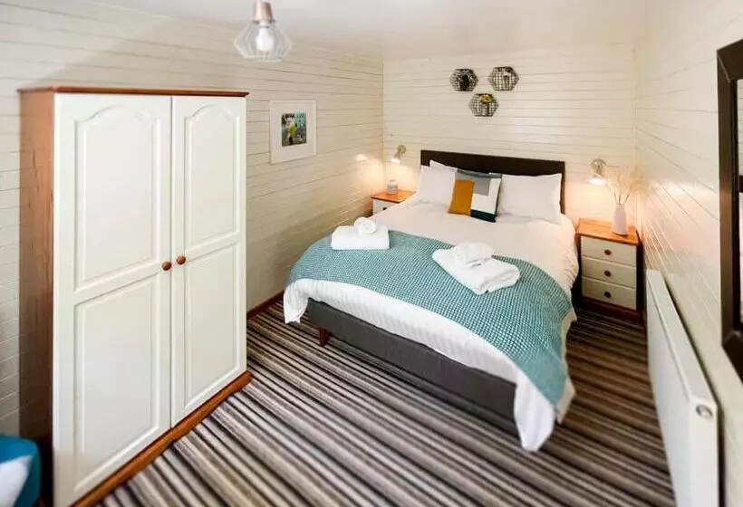 Resort Ivyleaf Combe Lodges