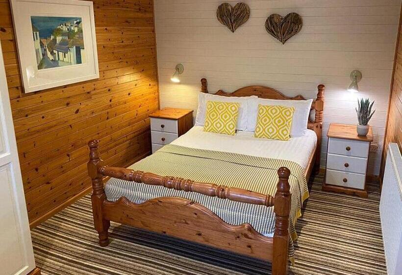 אתר נופש Ivyleaf Combe Lodges