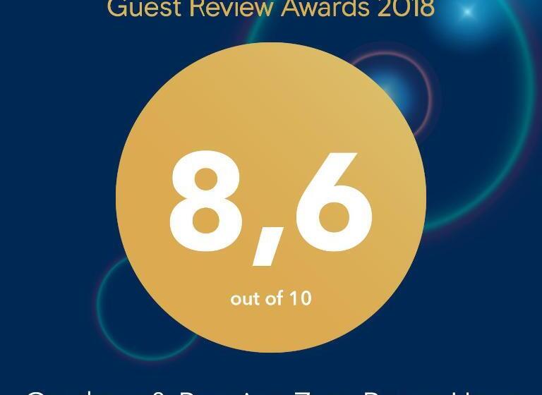 ユースホステル Gasthaus& Pension Zum Roten Haus