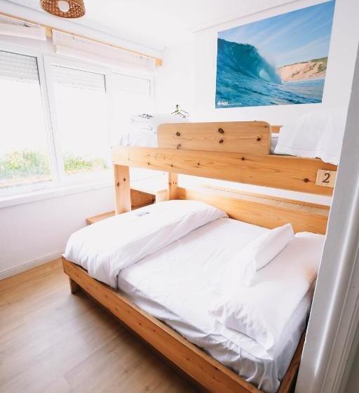 هاستل Latas Surf House