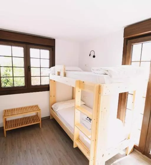 هاستل Latas Surf House