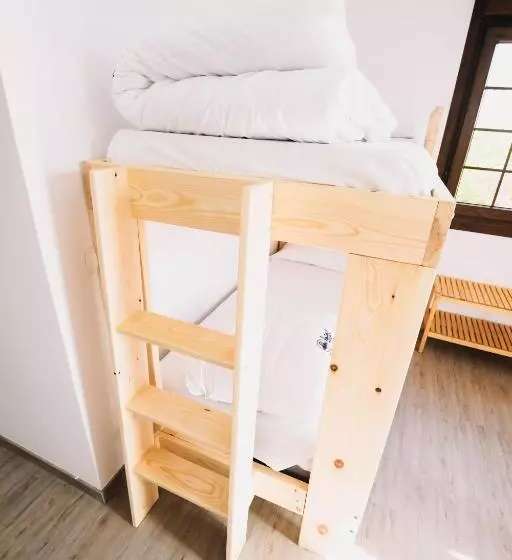 هاستل Latas Surf House