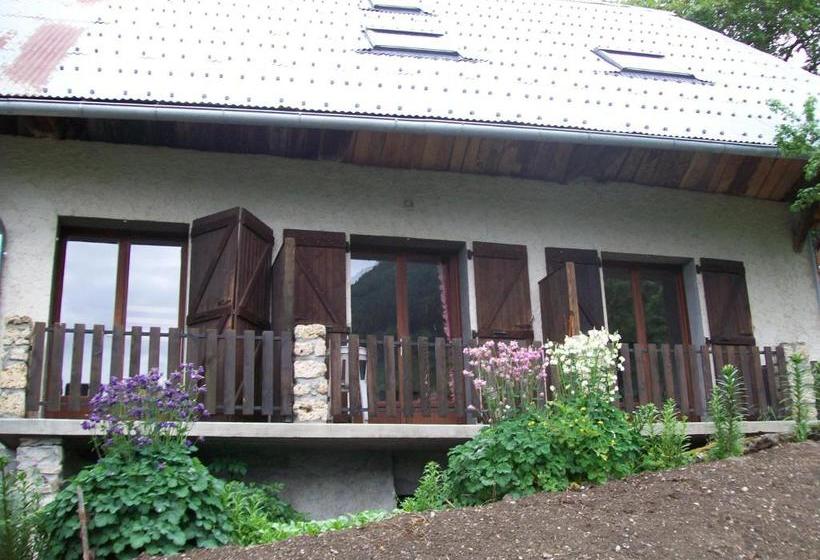 Bed and Breakfast Chez Passoud