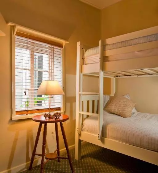 Aamiaismajoitus (B&B) Crafers Cottages