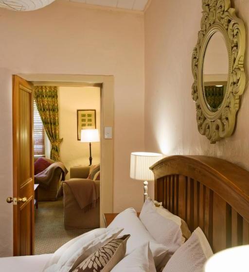 צימר Crafers Cottages