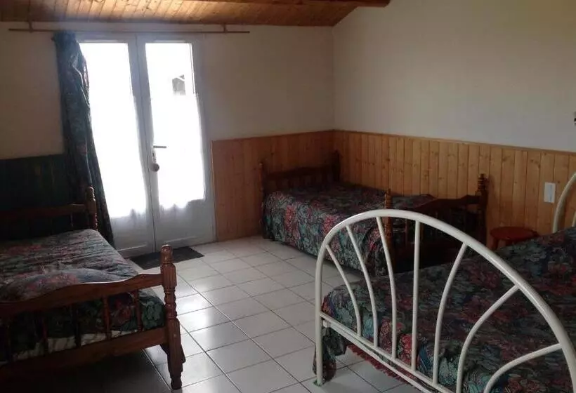 ベッドアンドブレックファースト Ferme Auberge L Ile Sauvage