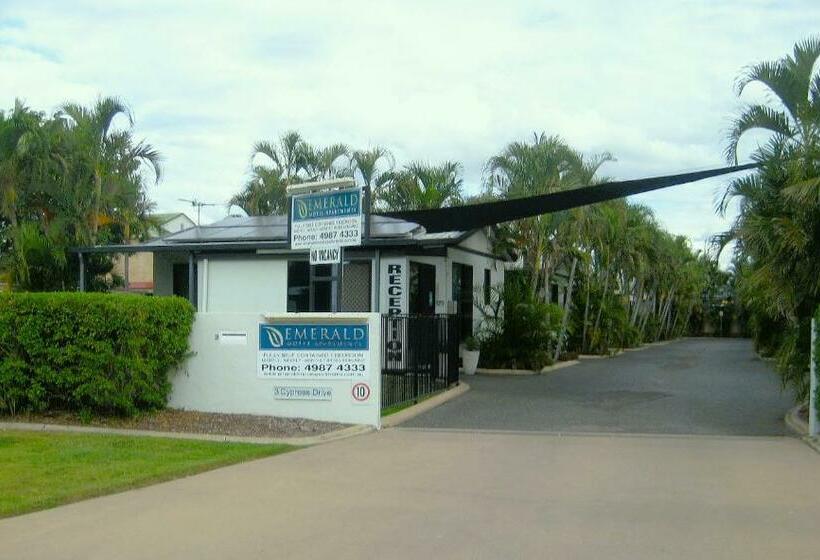 Emerald Motel Apartments