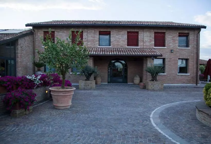 Hotelli Agriturismo La Sapienza