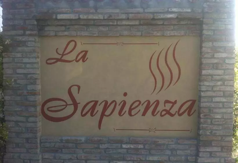 Hotelli Agriturismo La Sapienza