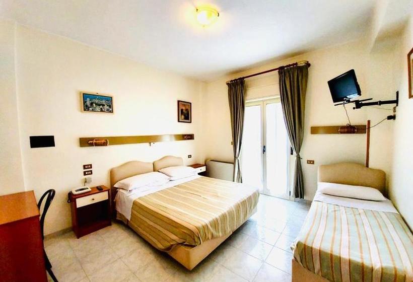 Szálloda Albergo Delle Rose