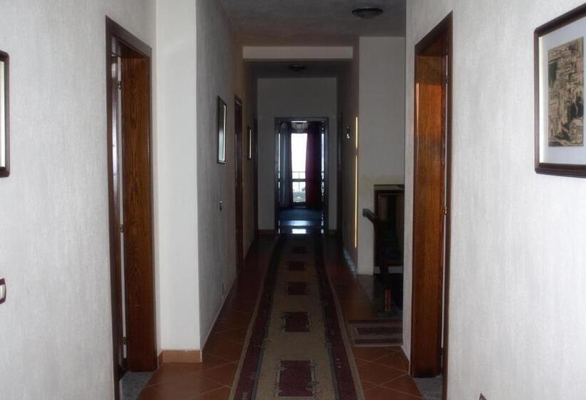 ホテル Saint Marena