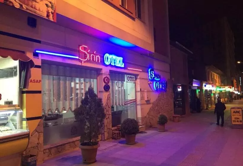 ホテル Sirin