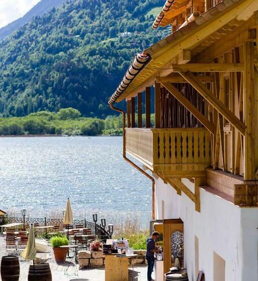 ホテル Stiftsschmiede Ossiach