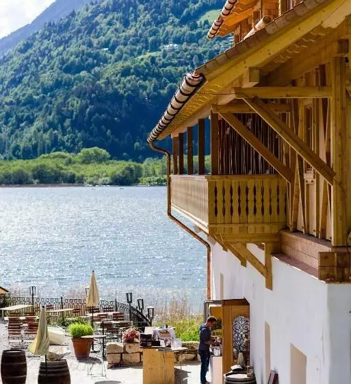 Hotelli Stiftsschmiede Ossiach