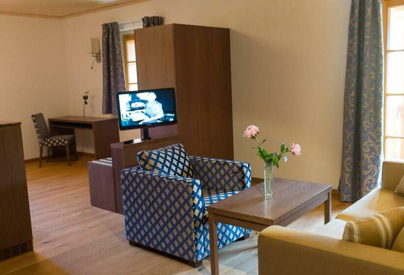 ホテル Stiftsschmiede Ossiach