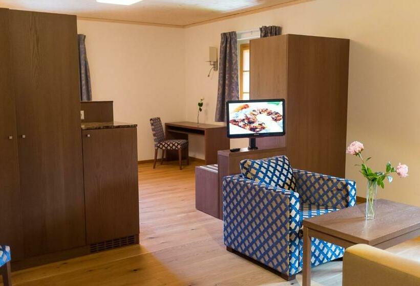 ホテル Stiftsschmiede Ossiach