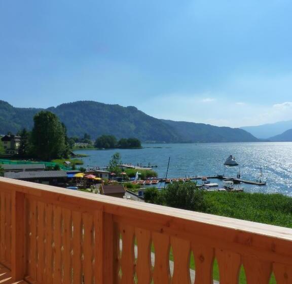 ホテル Stiftsschmiede Ossiach