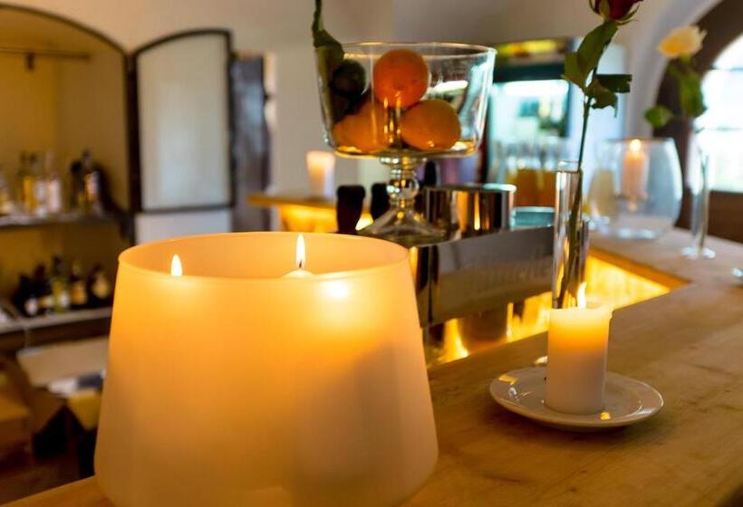 ホテル Stiftsschmiede Ossiach