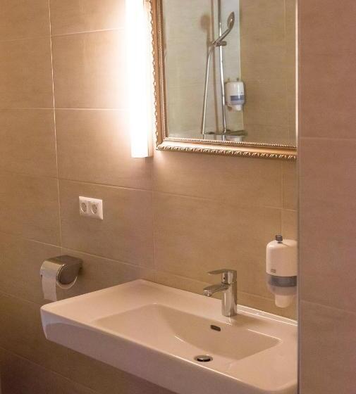 ホテル Stiftsschmiede Ossiach