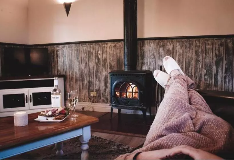 Hotelli Trawool Shed Cottages, Cafe And Restaurant