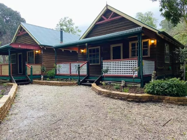 Hotelli Trawool Shed Cottages, Cafe And Restaurant